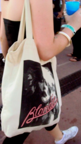 summercase blondie.jpg summercase blondie.jpg